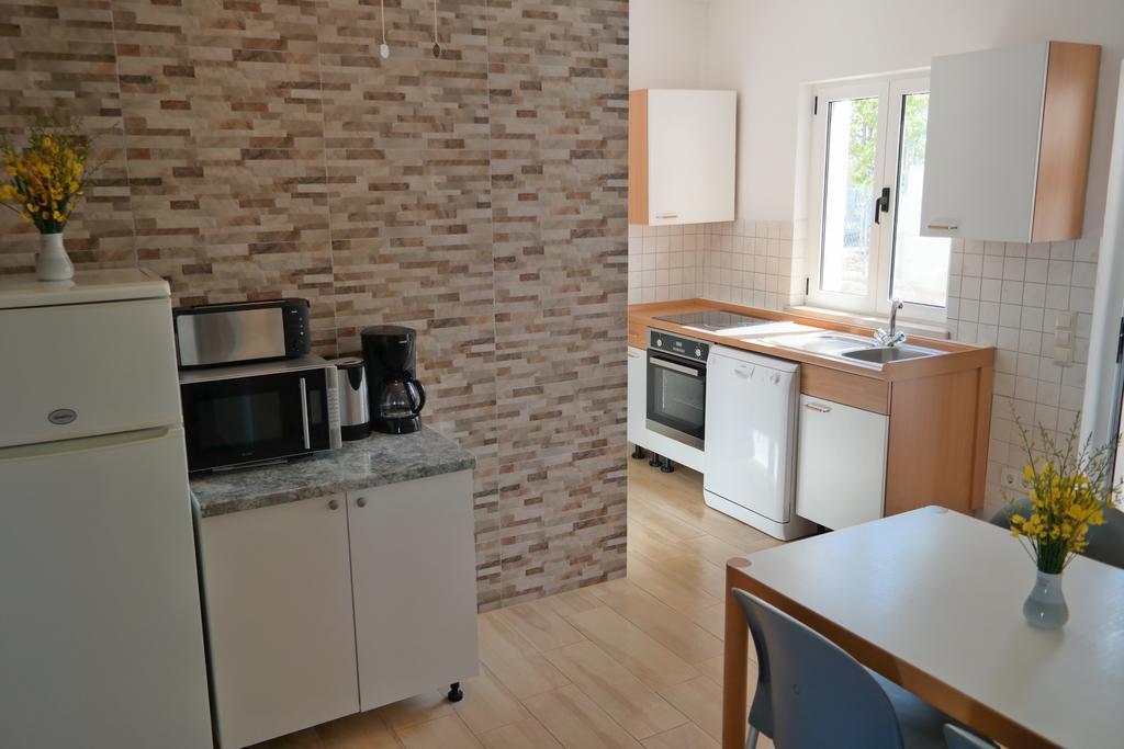 Direkt Am Meer-Apartments Puntaplanka Rogoznica  Exteriör bild
